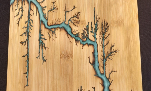 Light turquoise bamboo cutting board 