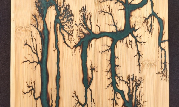 Dark green bamboo cutting board